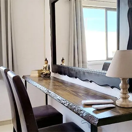 Apartment Christmas Offer -70 Percent Off - Sleep 5 - Location - Free Parking Ayia Napa