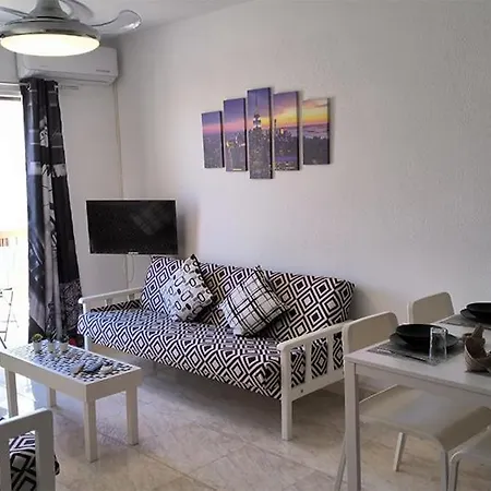 -65 Percent Off - Center Apartament *