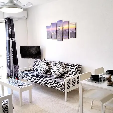 Special Offer -70 Percent Off - Sleep 5 - Location - Free Parking Daire